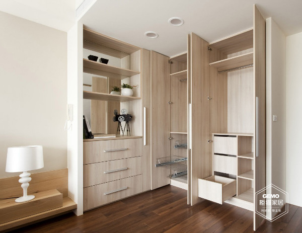 衣柜內部合理設計圖